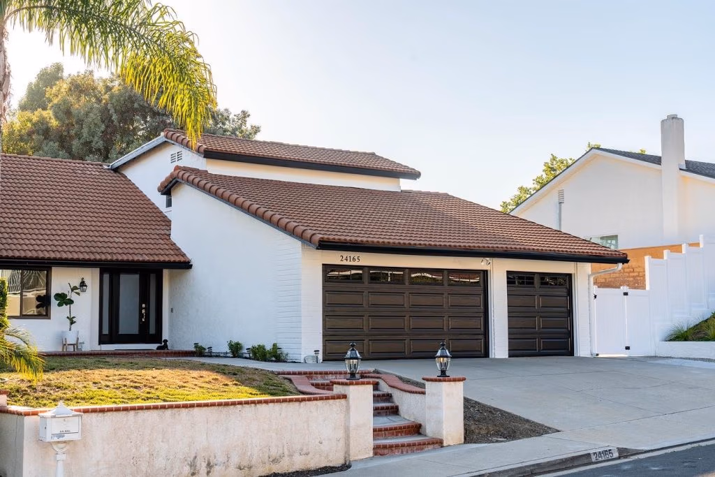 5 tips for choosing a garage door in Irvine